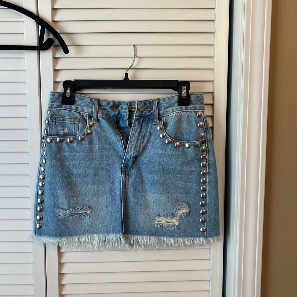 Lily & Parker studded jean skirt - NWT!